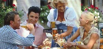 Unentgeltliche Mitarbeit im Familienbetrieb: Achtung bei Gesellschaften!