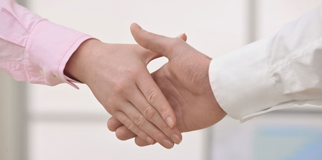 Jubiläumsgeschenke:  2016 einerseits SV-Pflicht, andererseits SV-Befreiung